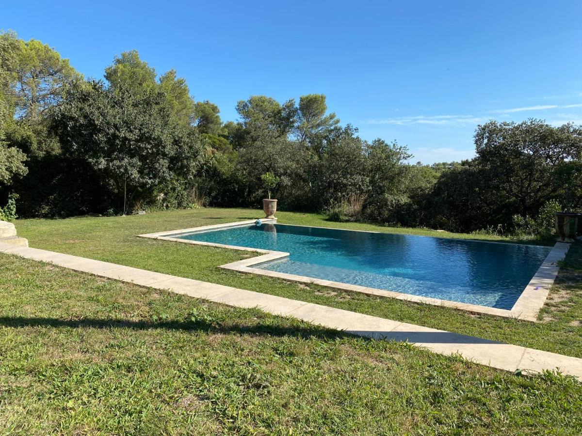 Charmant Mazet Nîmes Exteriér fotografie