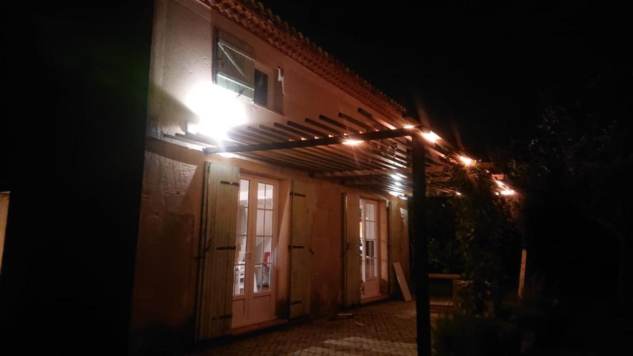 Charmant Mazet Nîmes Exteriér fotografie
